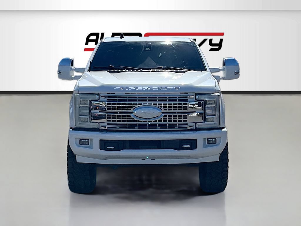 Used 2019 Ford F350 Platinum w/ Platinum Ultimate Package AWD/4WD image 2