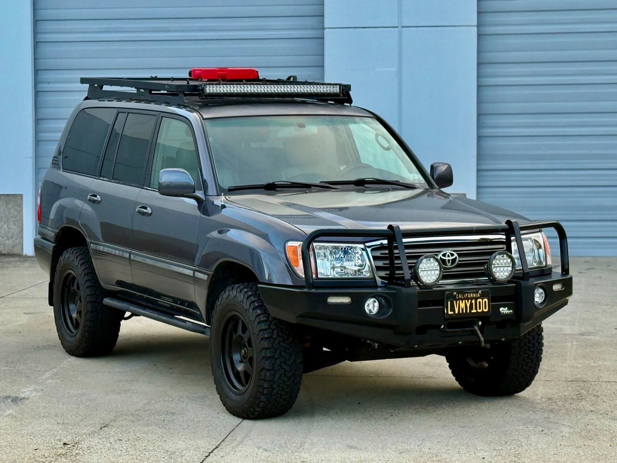 Used 2004 Toyota Land Cruiser image 4