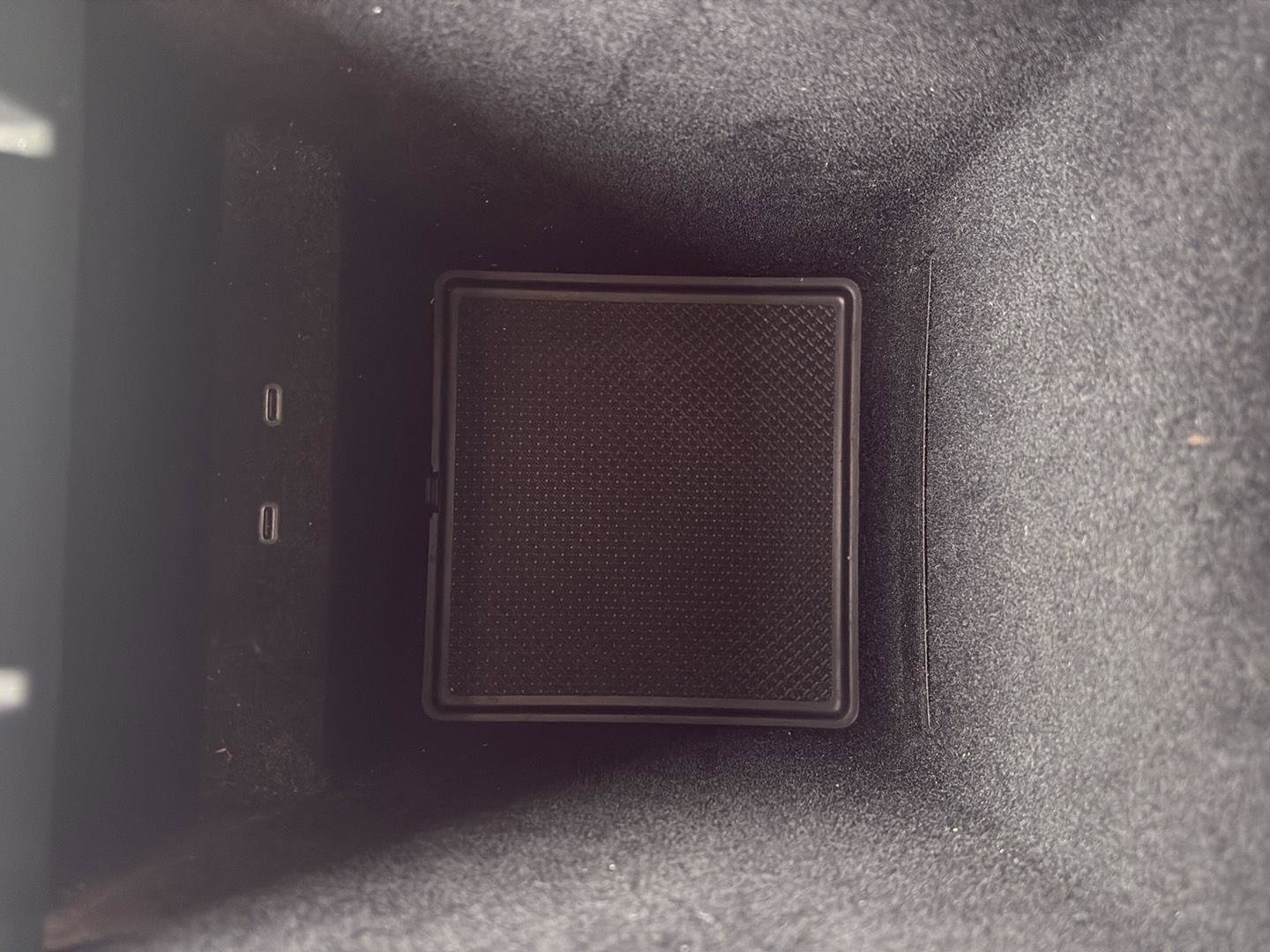 Used 2024 Rivian R1S Adventure image 69