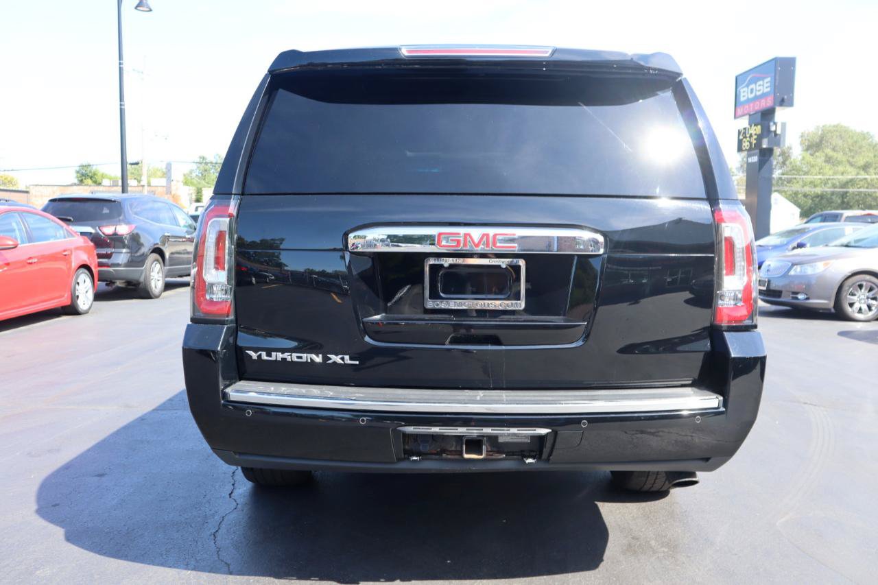 Used 2015 GMC Yukon XL Denali w/ Premium Package AWD/4WD image 5