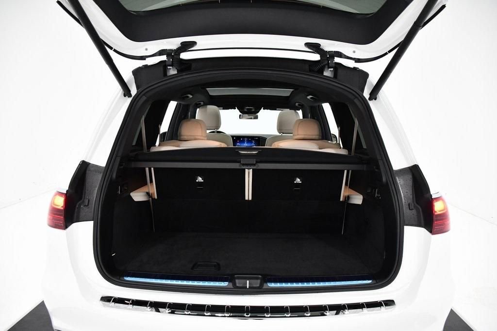 Used 2025 Mercedes-Benz GLS 450 4MATIC image 17