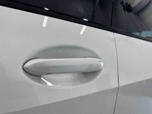 Used 2022 BMW X5 sDrive40i w/ M Sport Package RWD image 48