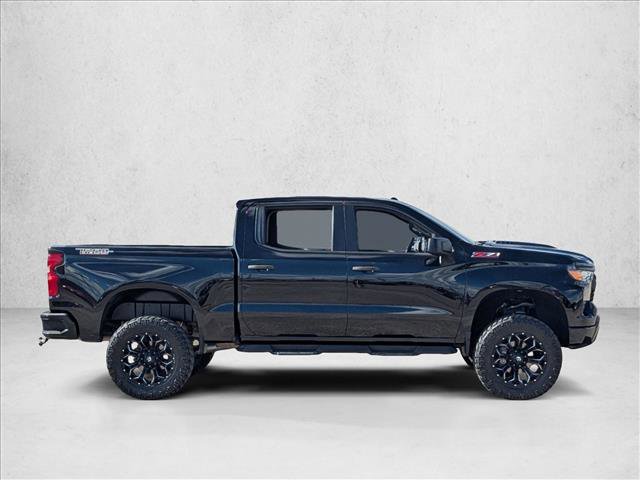 Used 2022 Chevrolet Silverado 1500 Custom Trail Boss w/ LPO, Dark Essentials Package image 4