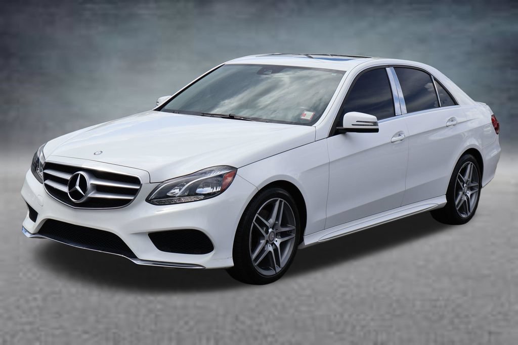 Used 2016 Mercedes-Benz E 350 4MATIC Sedan image 24