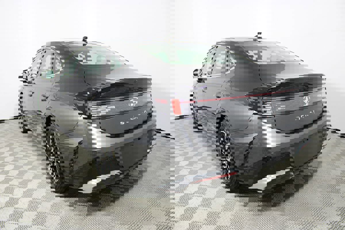 Used 2025 Hyundai Sonata SEL image 29