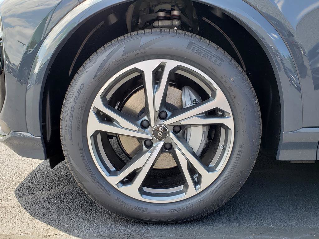 New 2027 Audi Q6 e-tron Premium Plus AWD/4WD image 12