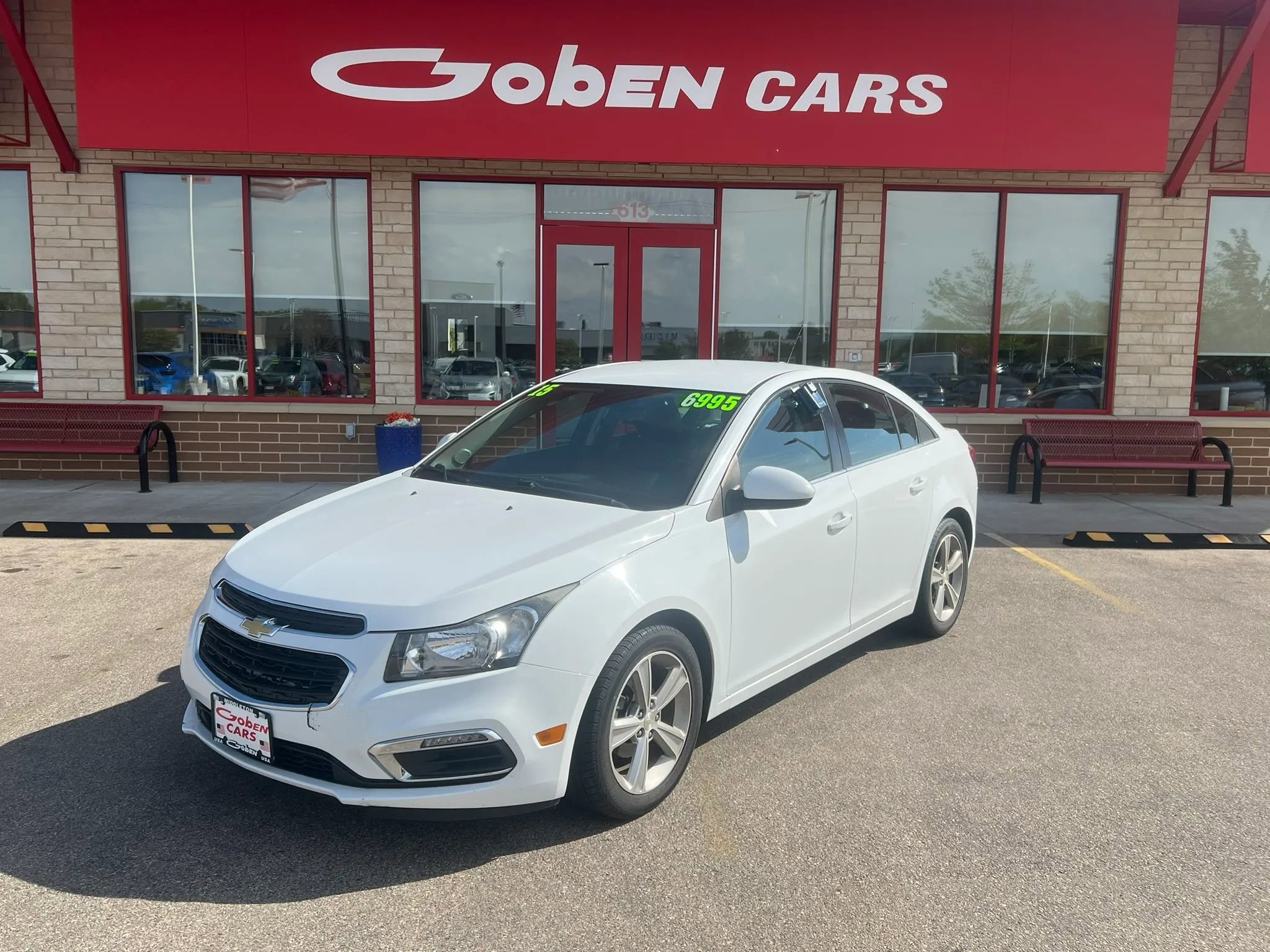 Used 2015 Chevrolet Cruze LT FWD image 1