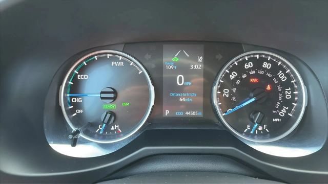 Used 2021 Toyota RAV4 LE AWD/4WD image 9