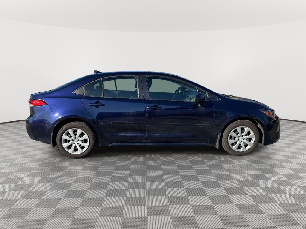 Used 2023 Toyota Corolla LE w/ Carpet Mat Package (TMS) image 8