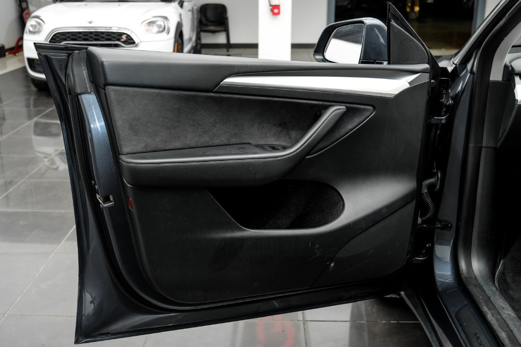 Used 2023 Tesla Model Y Long Range AWD/4WD image 48