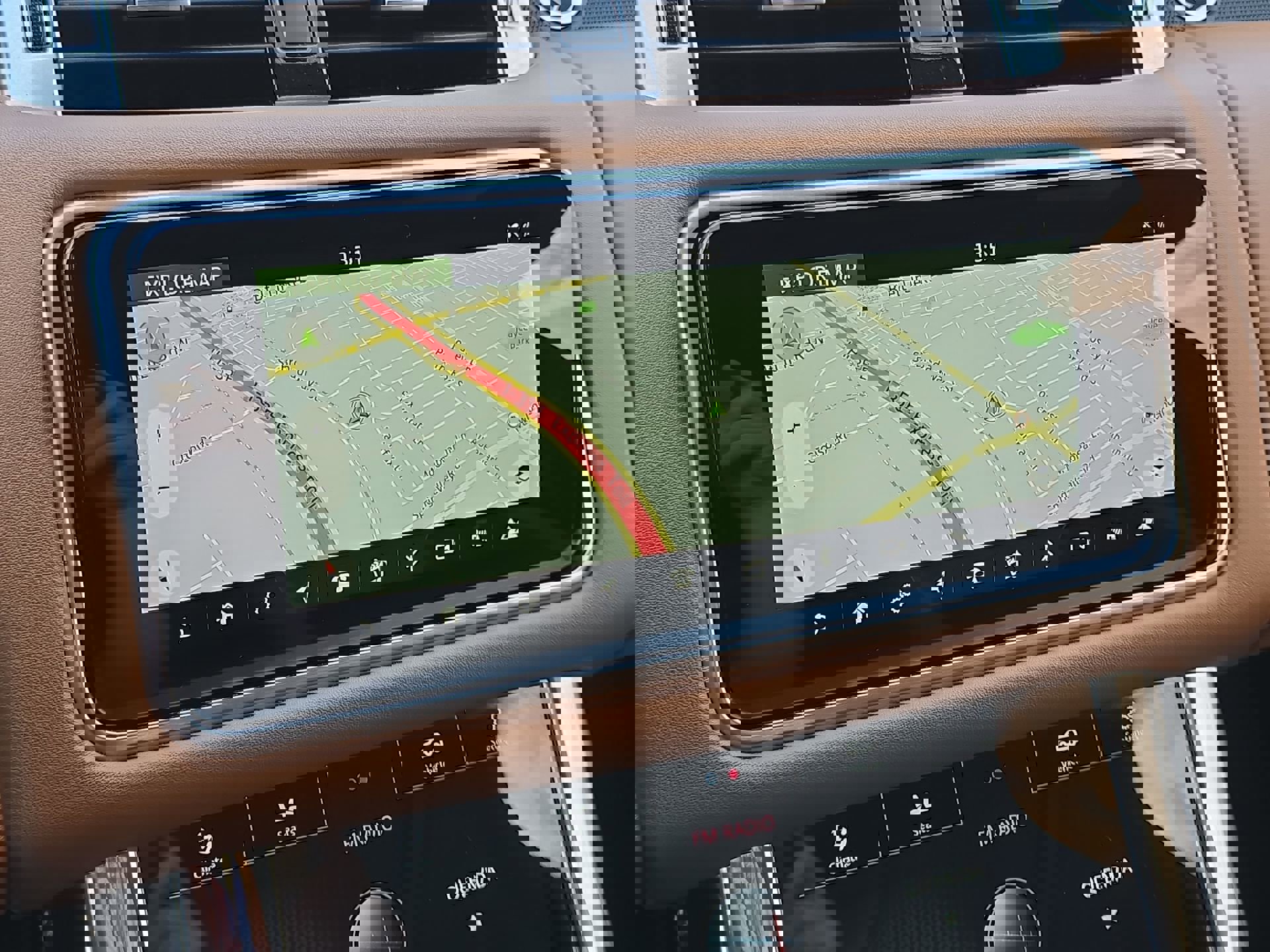 Used 2018 Land Rover Range Rover Sport HSE Dynamic image 19