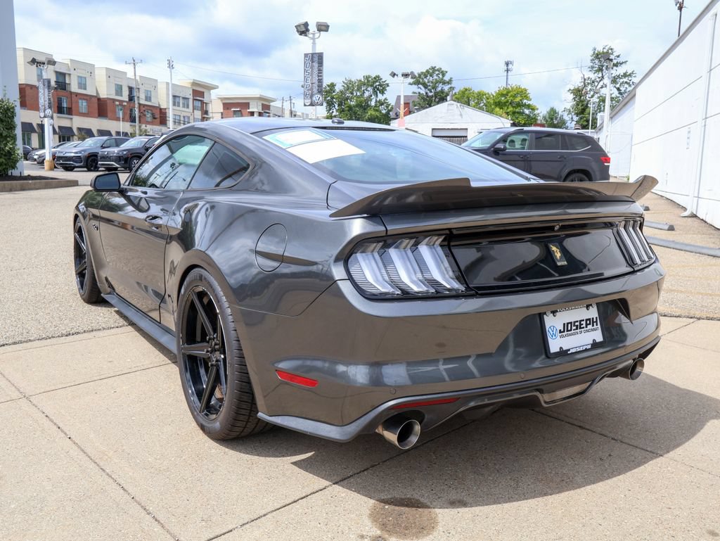 Used 2016 Ford Mustang GT RWD image 3