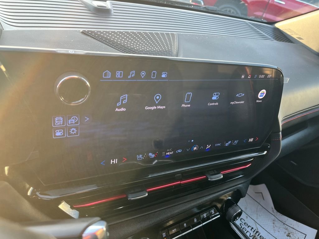 Used 2025 Chevrolet Silverado EV RST image 13