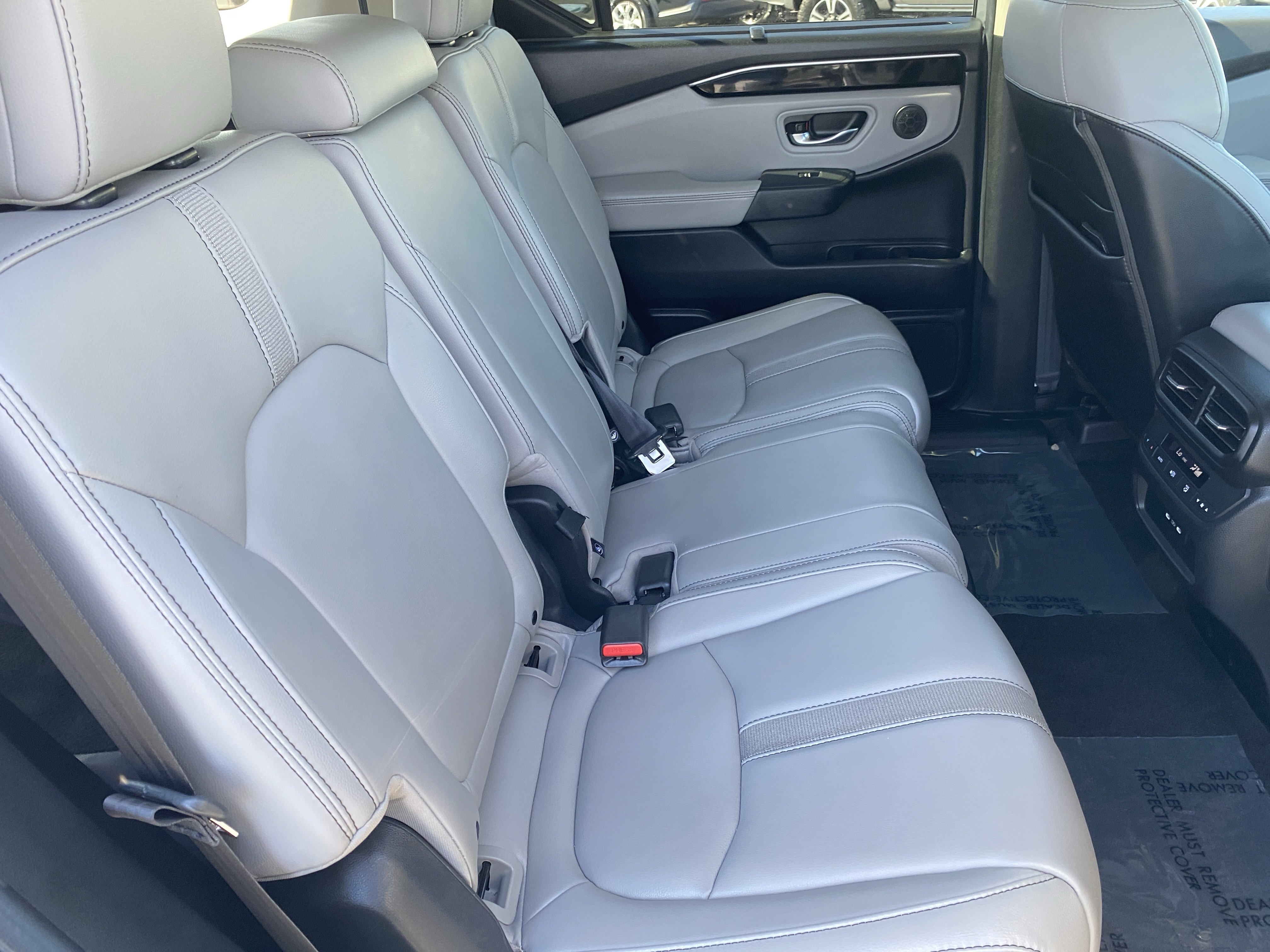 Certified 2025 Honda Pilot EX-L image 11