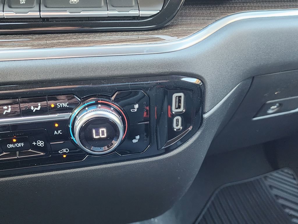 New 2026 GMC Sierra 1500 Elevation image 30