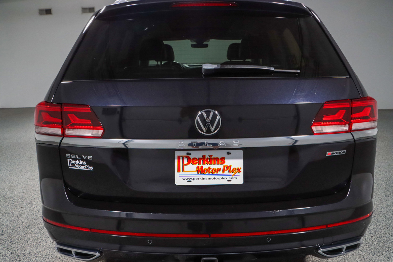 Used 2022 Volkswagen Atlas SEL Premium image 8