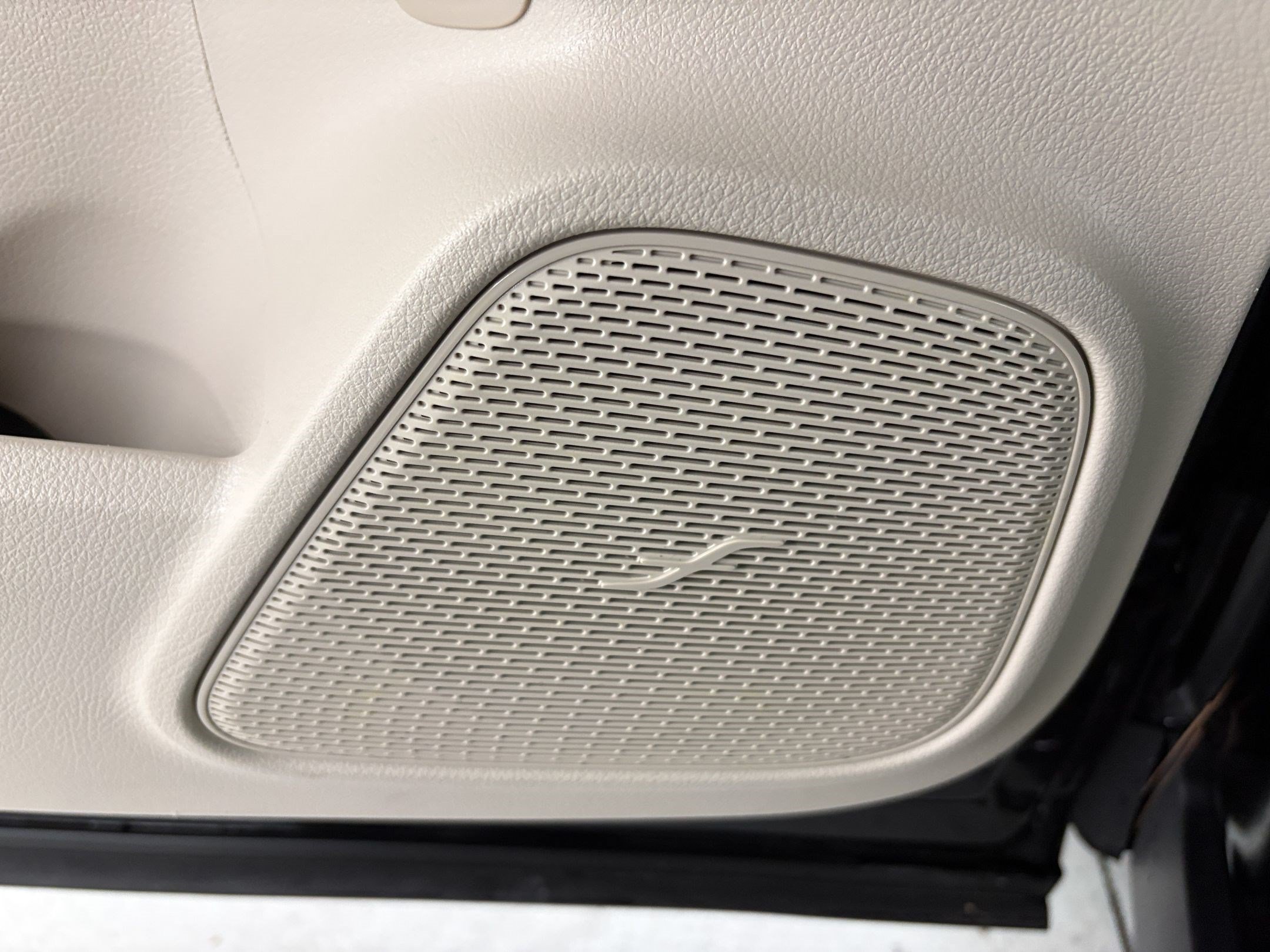 Certified 2026 Mercedes-Benz GLB 250 image 28