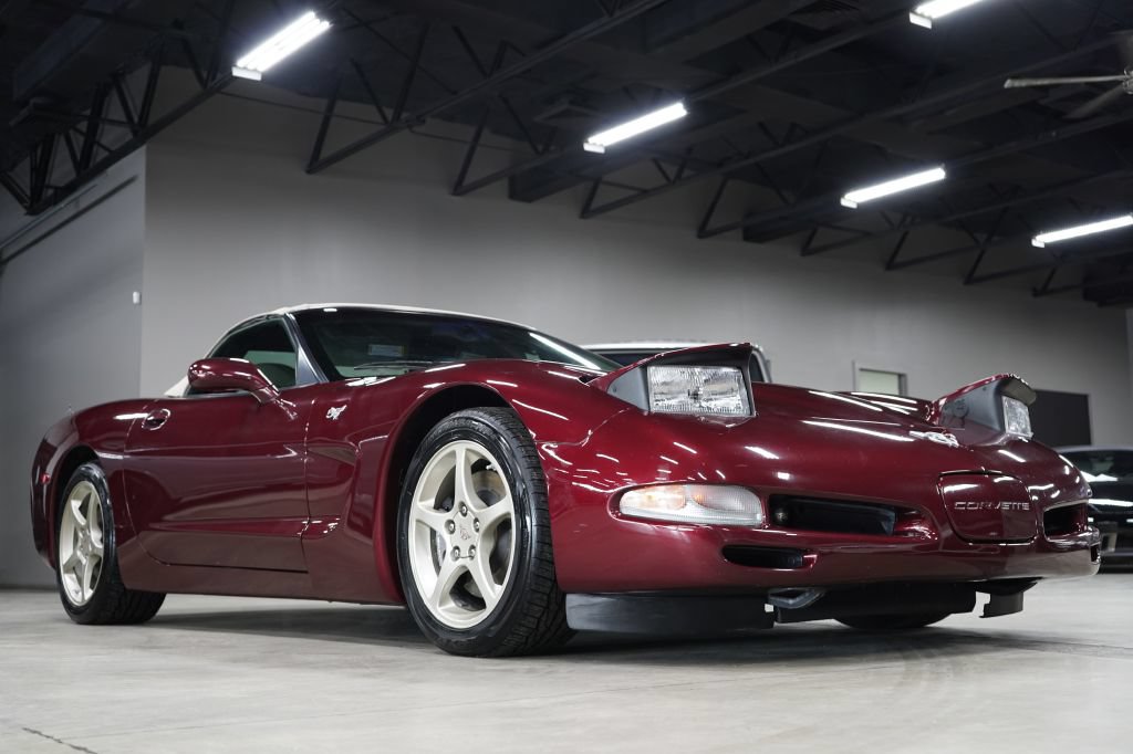 Used 2003 Chevrolet Corvette Convertible w/ Preferred Equipment Group1 RWD image 11