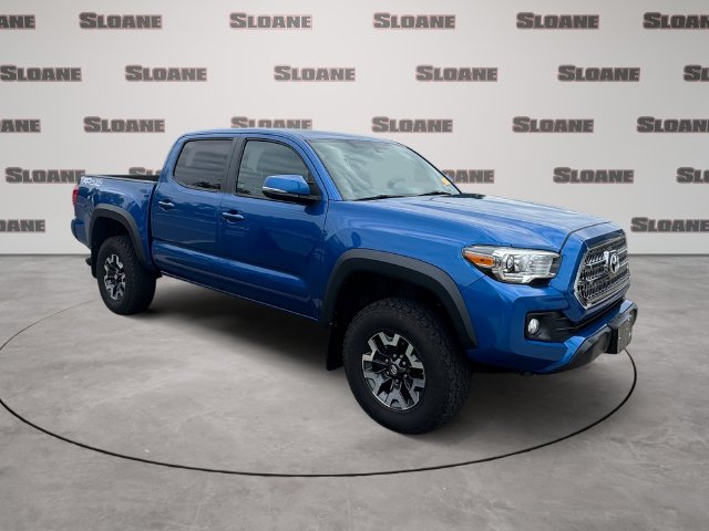Used 2017 Toyota Tacoma TRD Off-Road w/ Premium & Technology Package AWD/4WD image 7