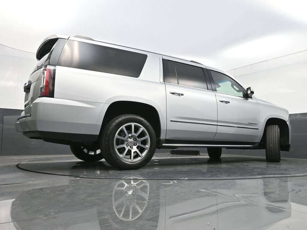 Used 2020 GMC Yukon XL Denali image 33