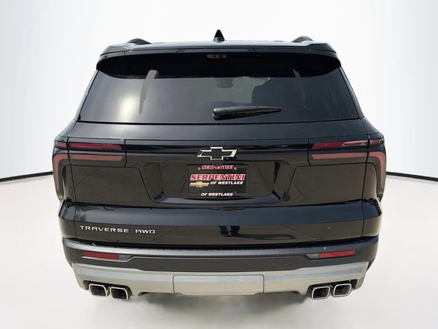 New 2026 Chevrolet Traverse LT w/ Driver Confidence Package AWD/4WD image 7
