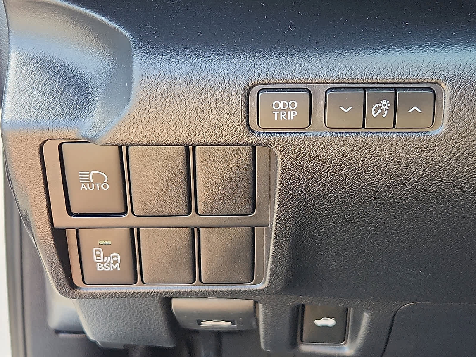 Used 2020 Lexus IS 300 AWD image 25