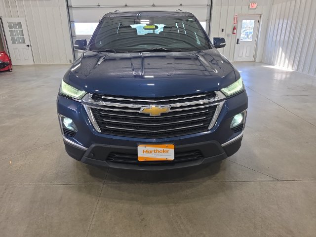 Used 2023 Chevrolet Traverse LT AWD/4WD image 3