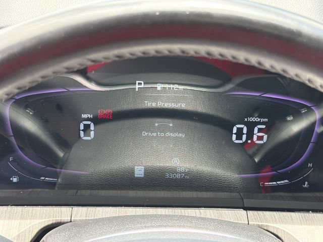 Used 2025 Kia Telluride EX w/ EX Captain's Chair Package FWD image 27