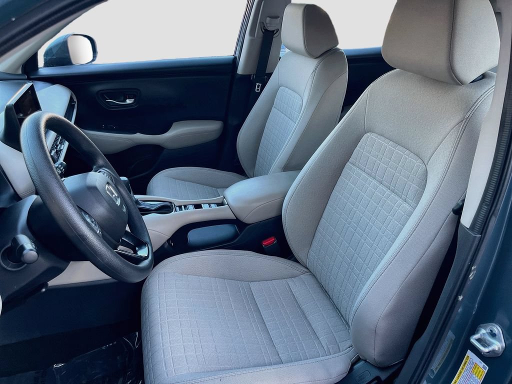 Used 2025 Honda HR-V LX image 19