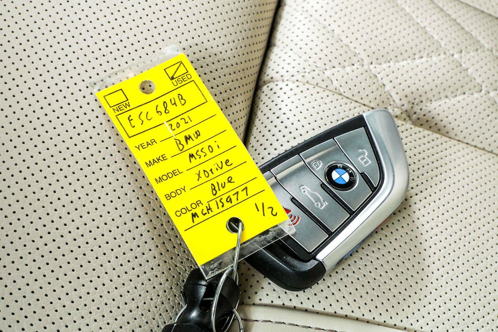 Used 2021 BMW M550i xDrive AWD/4WD image 39