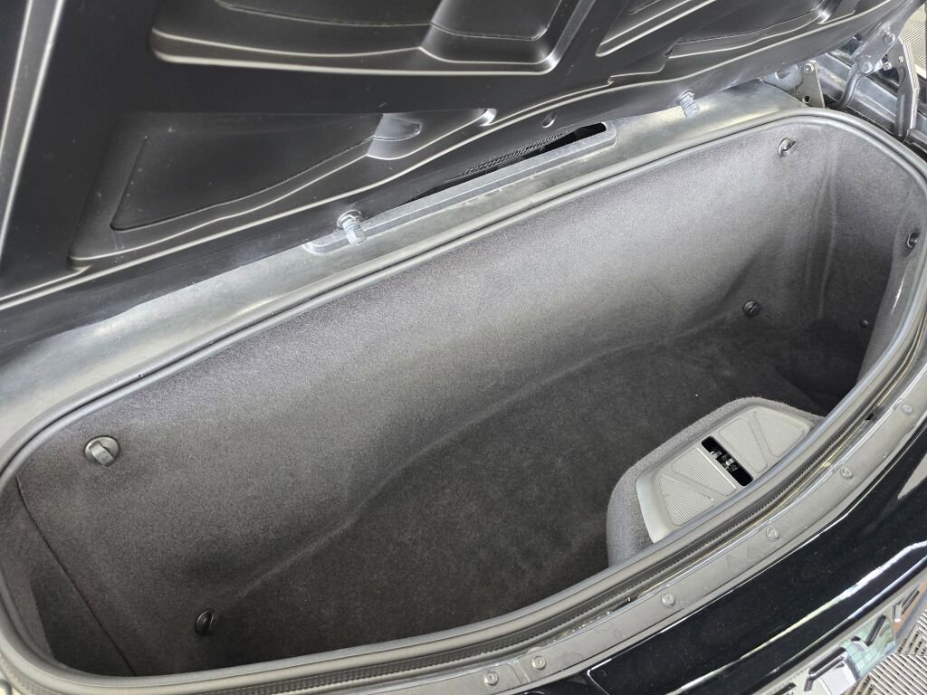 Used 2021 Chevrolet Corvette Stingray Preferred Conv w/ Z51 Performance Package RWD image 16