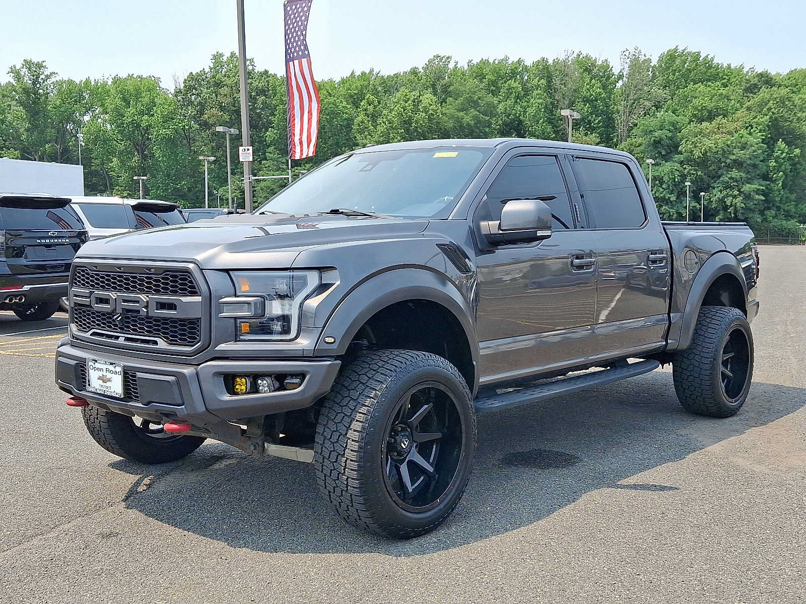 Used 2018 Ford F150 Raptor w/ Equipment Group 802A Luxury AWD/4WD image 3