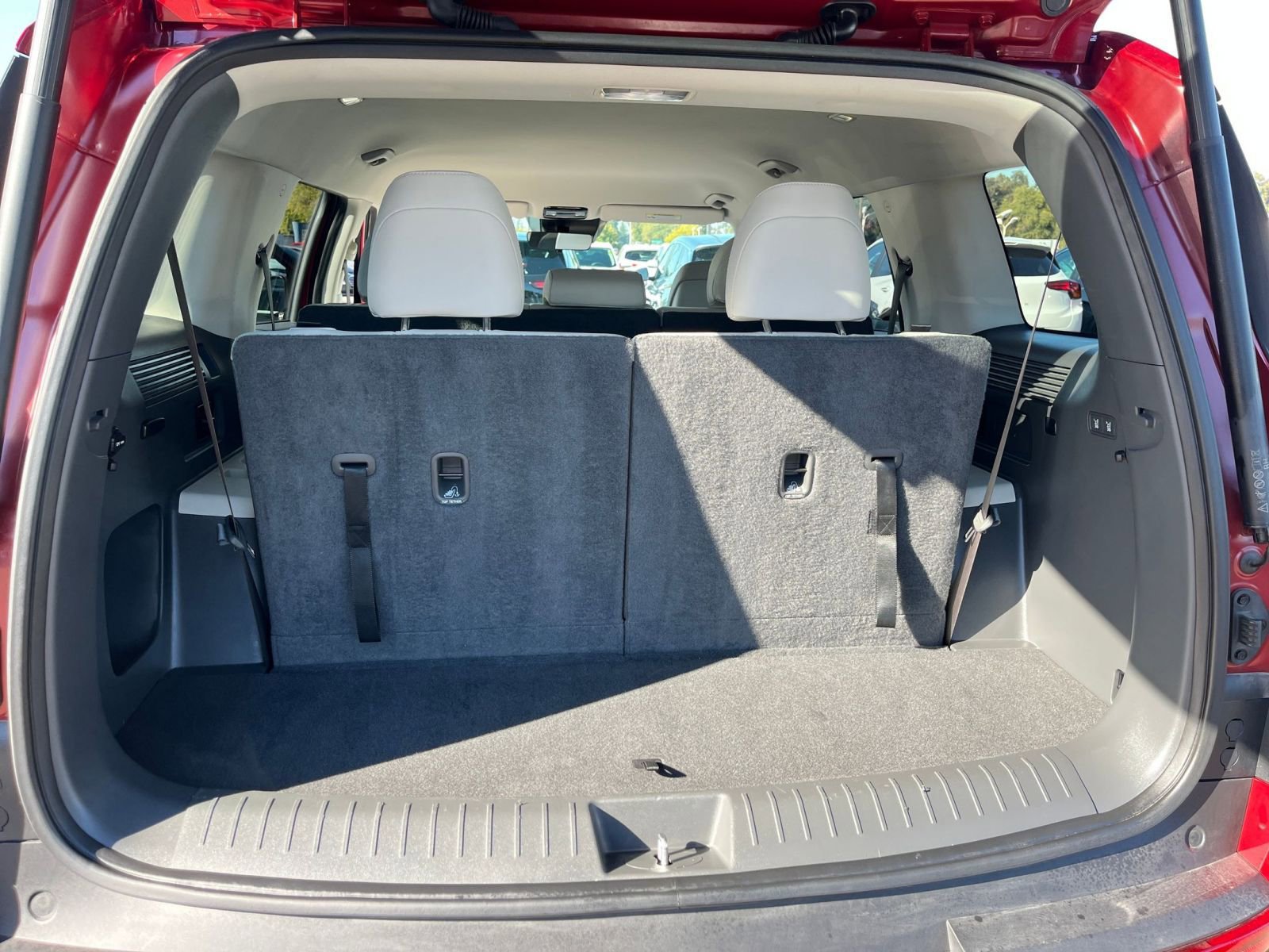 Used 2025 Hyundai Santa Fe SEL image 31