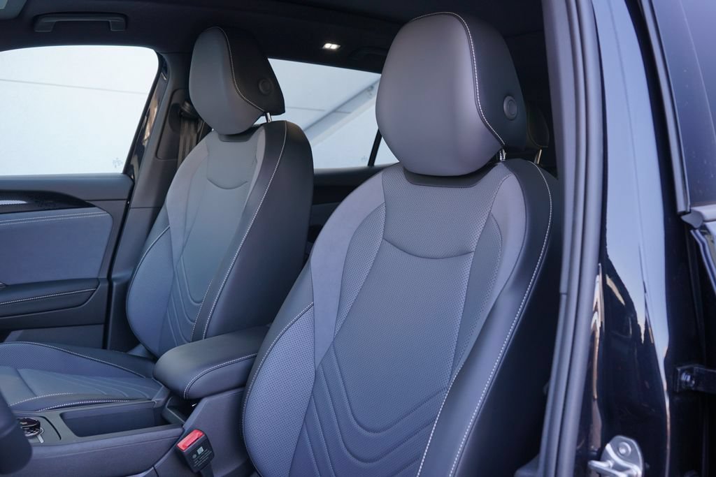 New 2026 Volkswagen Tiguan SE R-Line AWD/4WD image 13