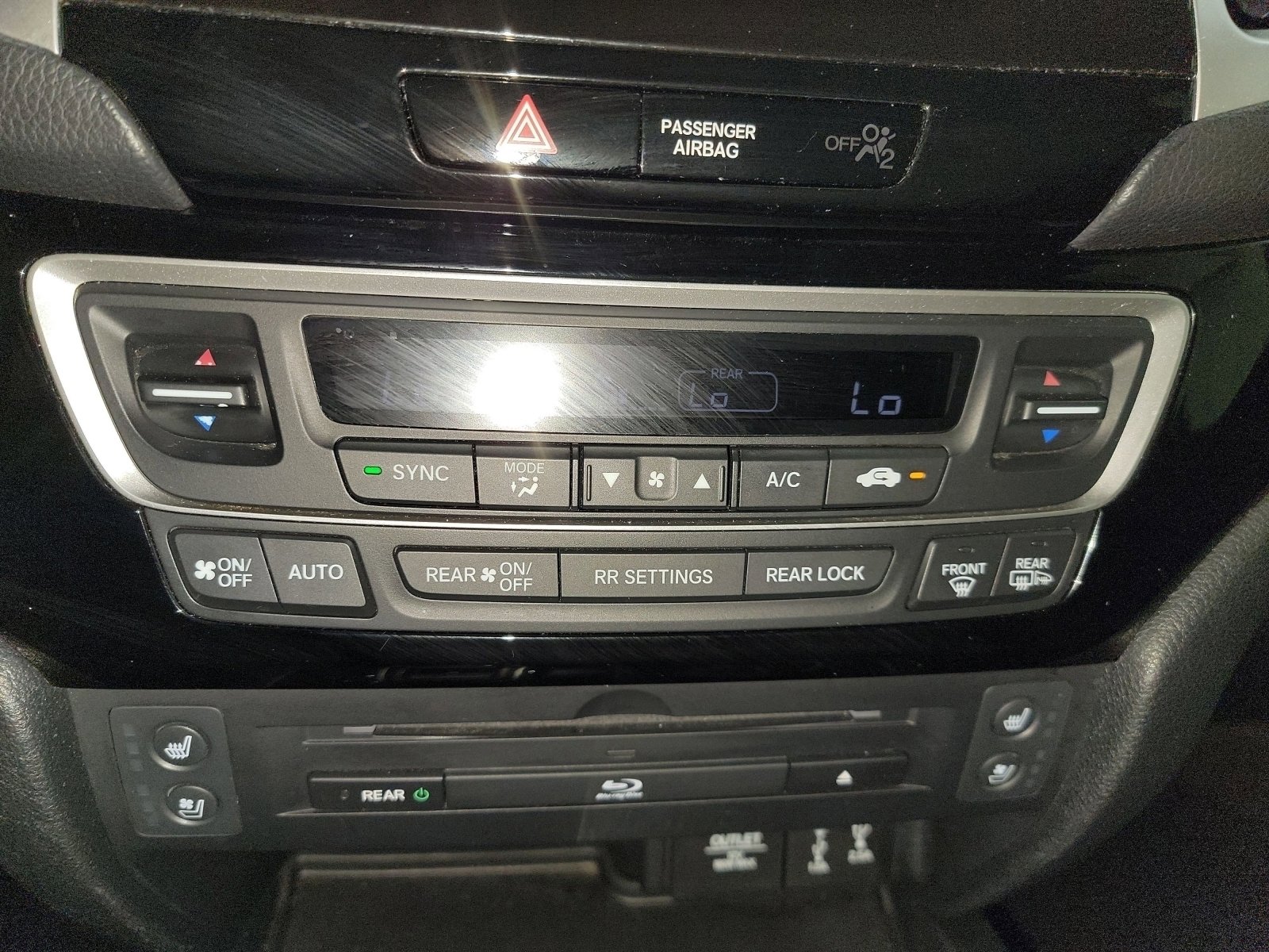 Used 2017 Honda Pilot Elite image 21