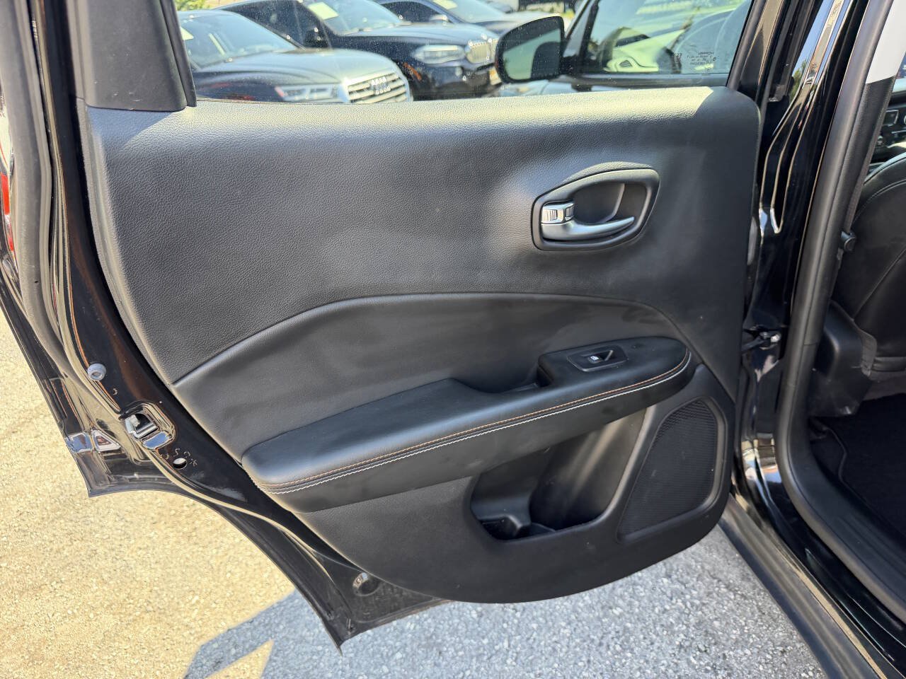 Used 2020 Jeep Compass Sport AWD/4WD image 13