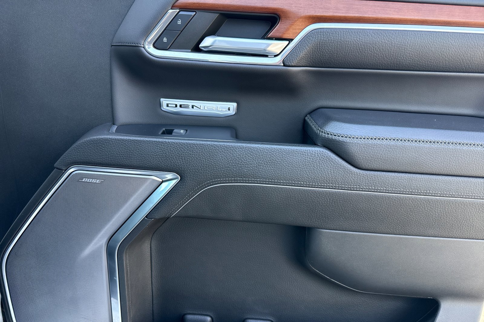 Used 2023 GMC Sierra 1500 Denali image 21