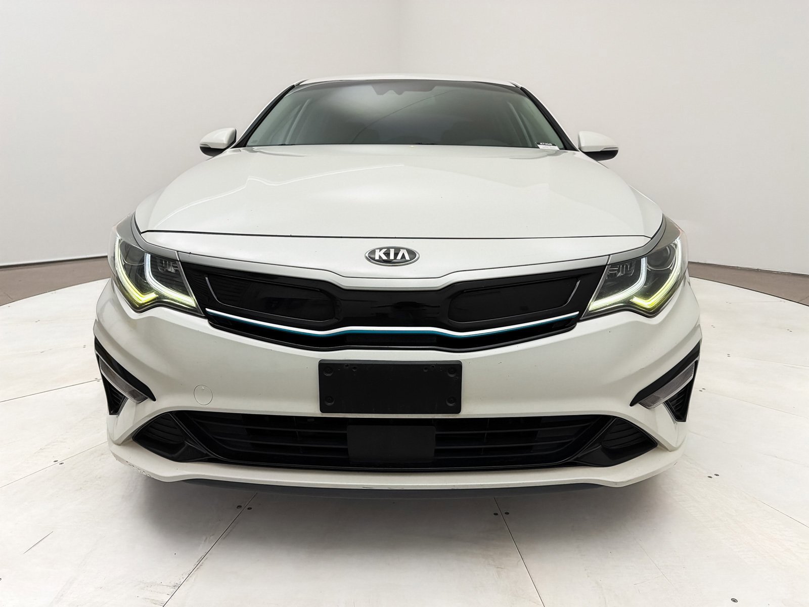 Used 2020 Kia Optima EX image 11