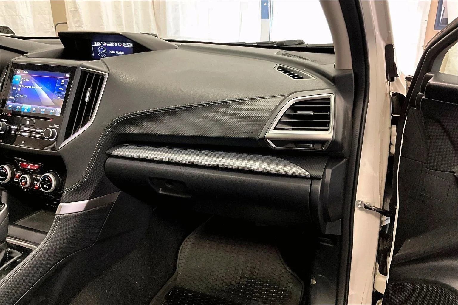 Used 2019 Subaru Forester Limited image 15