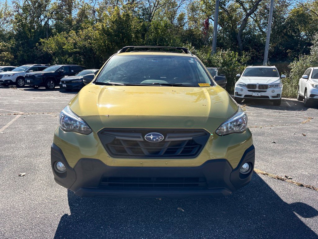 Used 2021 Subaru Crosstrek 2.5i Sport w/ Moonroof Package AWD/4WD image 2