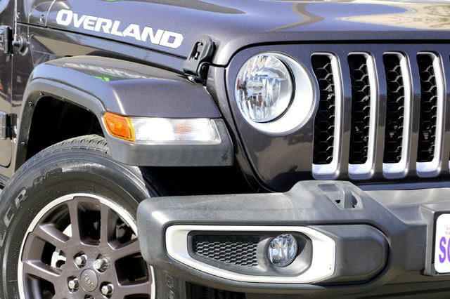 Used 2021 Jeep Gladiator Overland w/ Popular Equipment Package AWD/4WD image 3