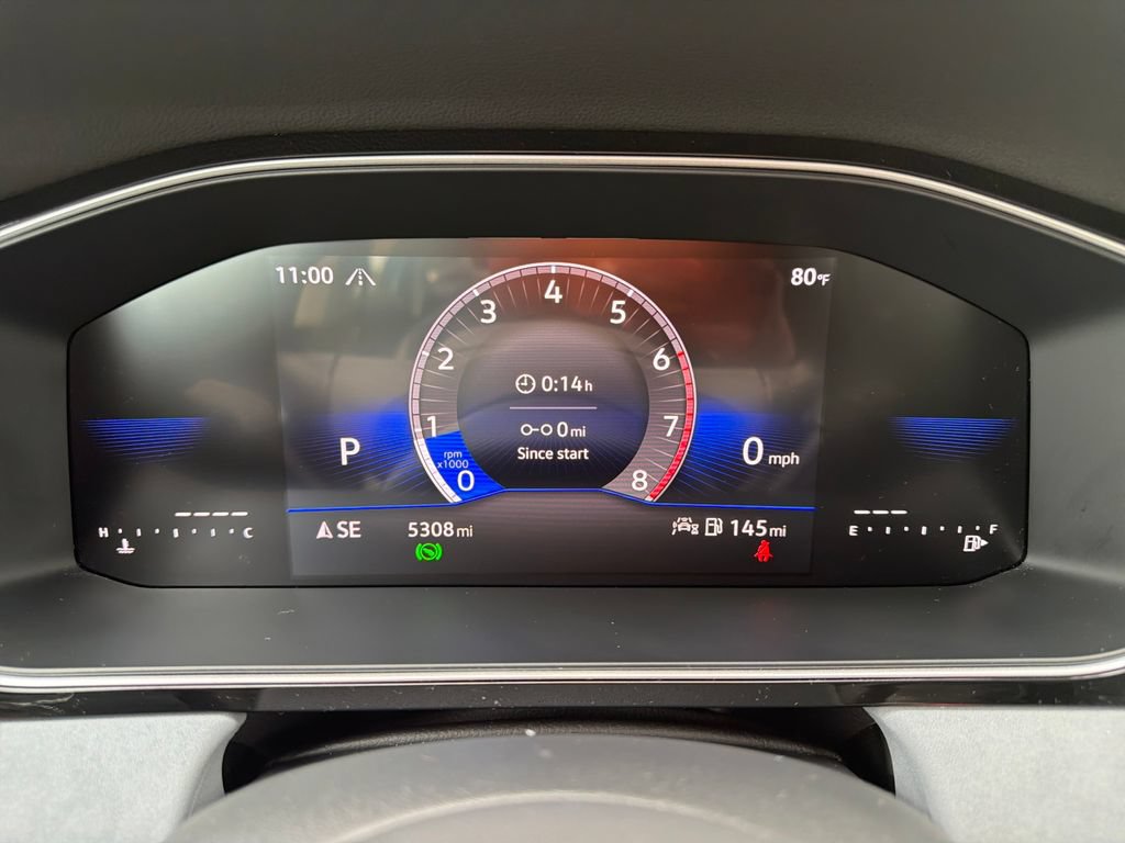 Used 2025 Volkswagen Jetta SE w/ Sunroof Package FWD image 18