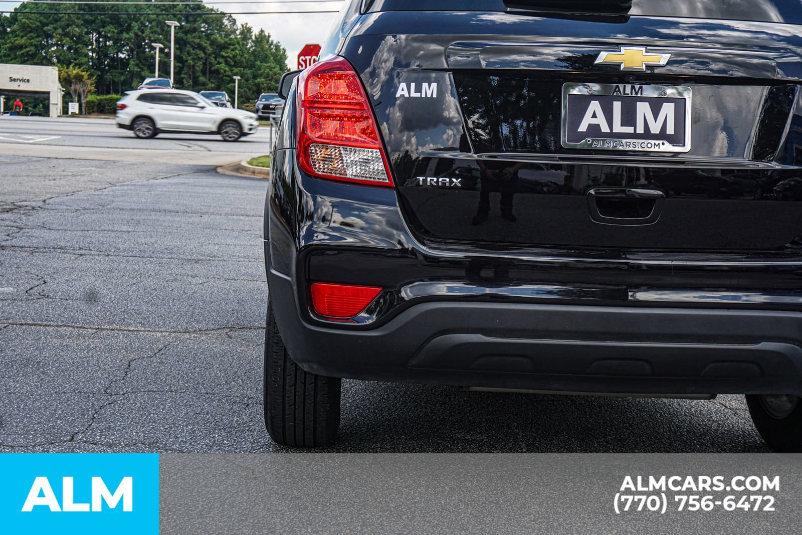 Used 2022 Chevrolet Trax LS w/ Tint and Cruise Package FWD image 16