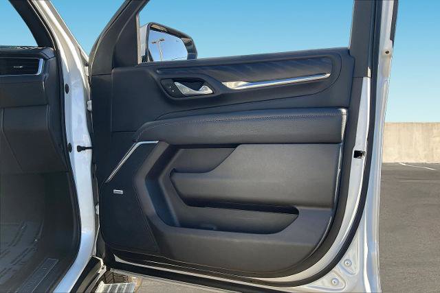 Used 2021 GMC Yukon XL Denali w/ Denali Premium Package AWD/4WD image 27