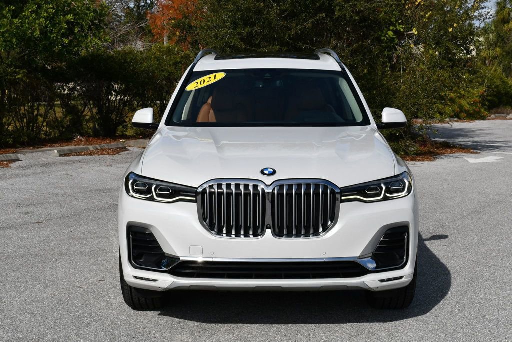 Used 2021 BMW X7 xDrive40i w/ Premium Package 2 image 38