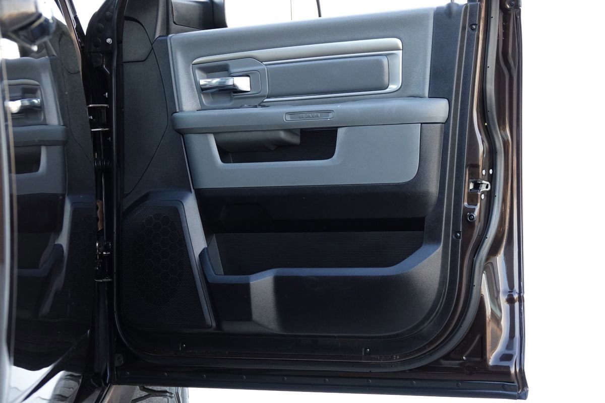 Used 2017 RAM 2500 Lone Star image 25