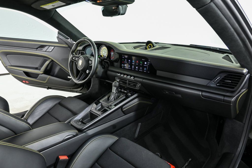 Certified 2024 Porsche 911 GT3 image 21