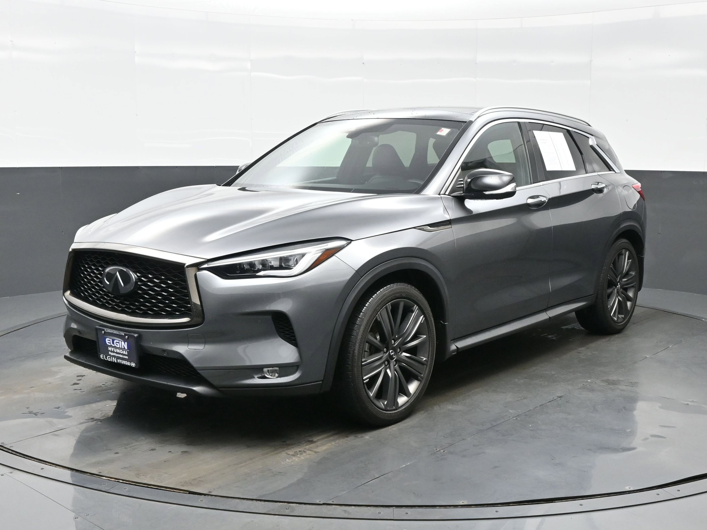 Used 2020 INFINITI QX50 Essential w/ Edition 30 Package image 2