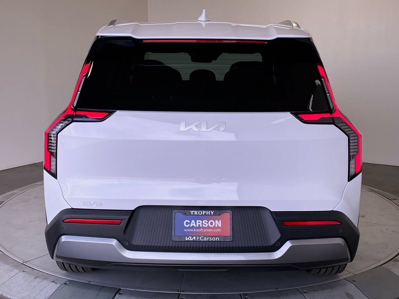 New 2026 Kia EV9 Wind AWD/4WD image 4