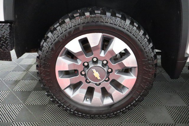 Used 2022 Chevrolet Silverado 2500 Custom w/ Custom Value Package AWD/4WD image 70